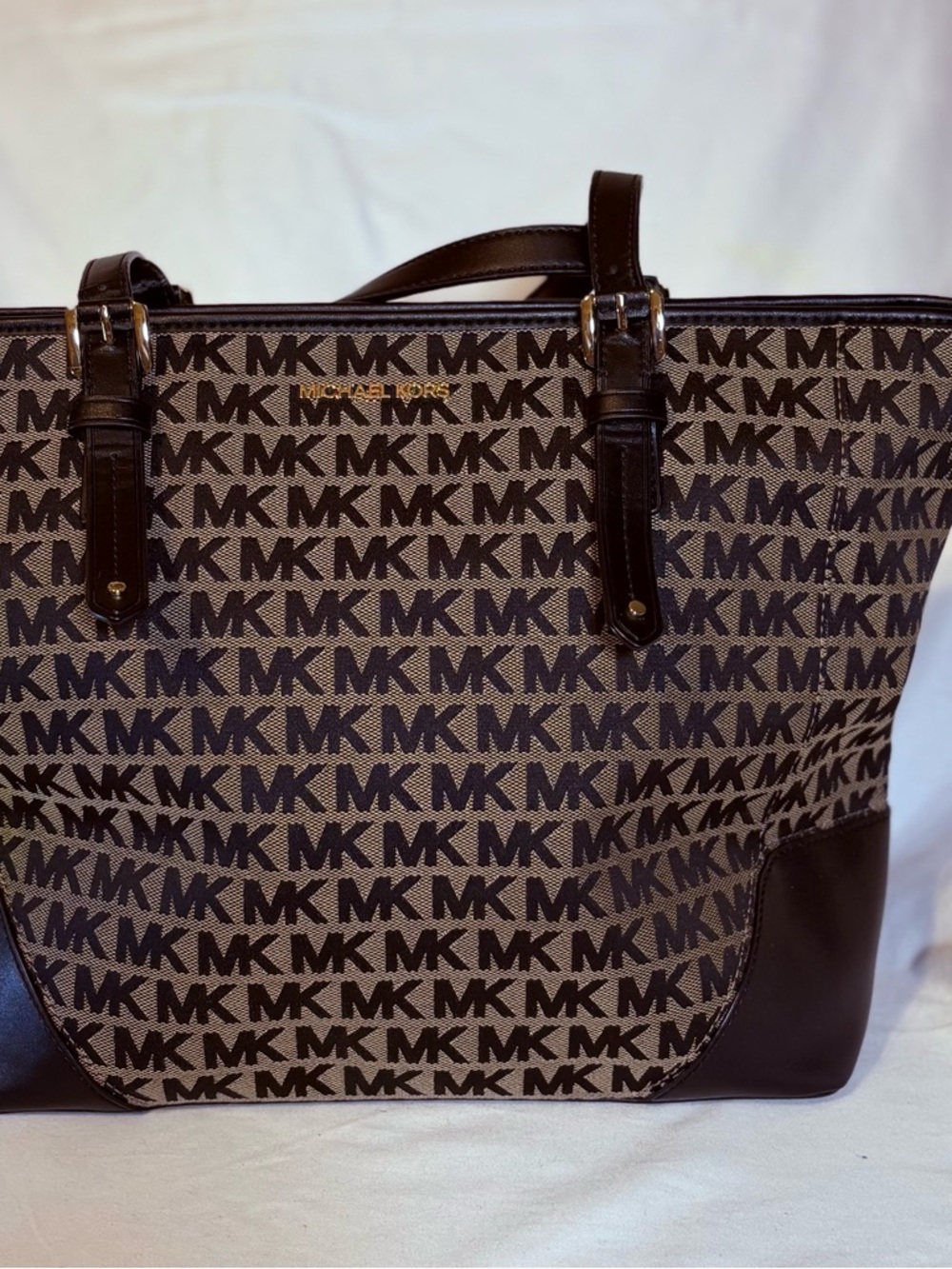 Michael Kors Lillian Large Top-Zip Shoulder Tote Handbag